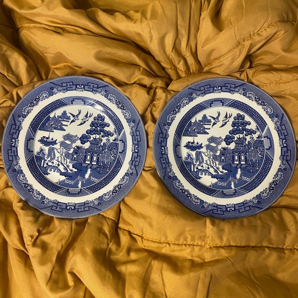 Johnson Brothers Blue Willow Large Dinner Plates Set of 2